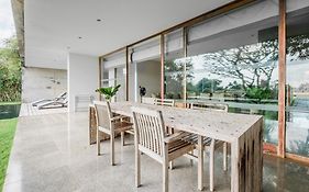 Balangan Beach Nakar Villa Jimbaran